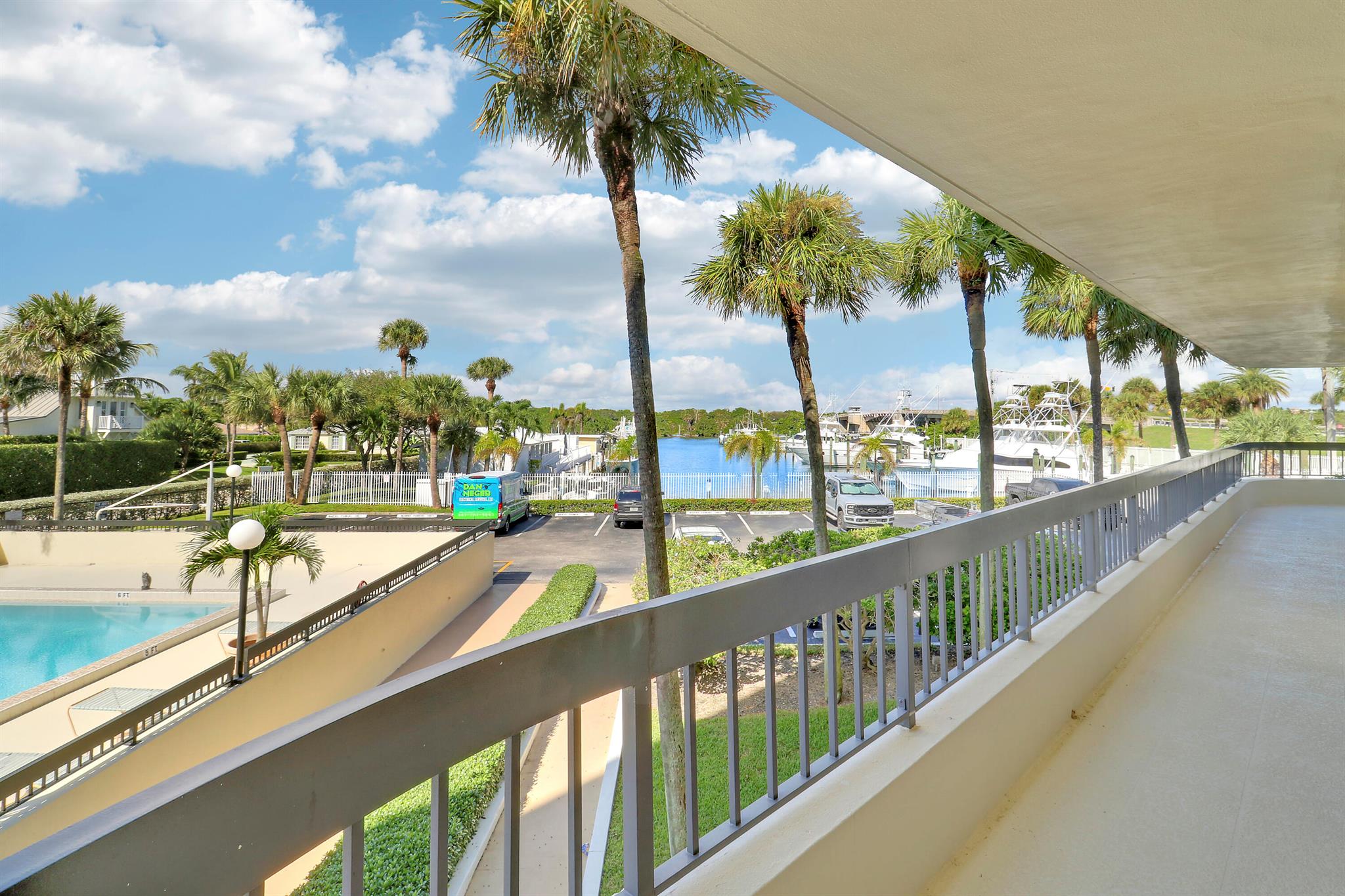 JIB CLUB CONDO - Residential