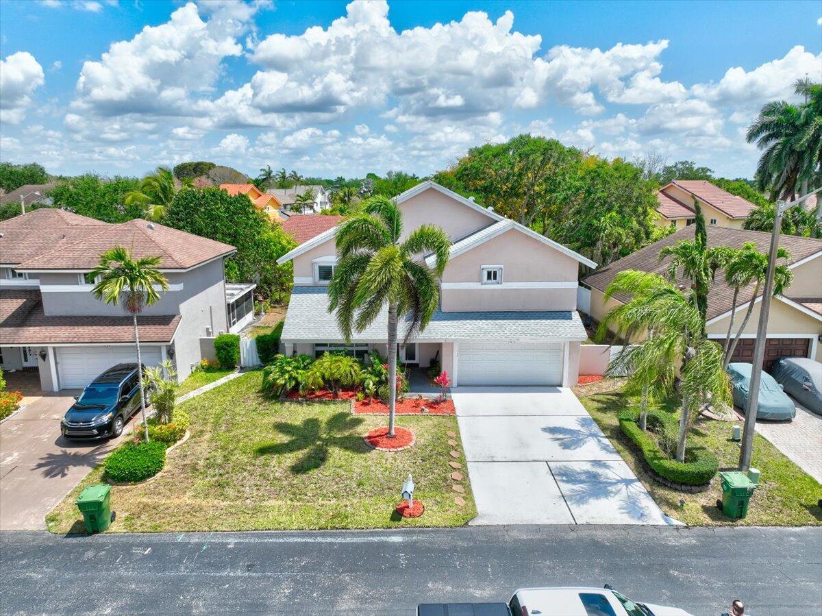 731 NW 207th Avenue