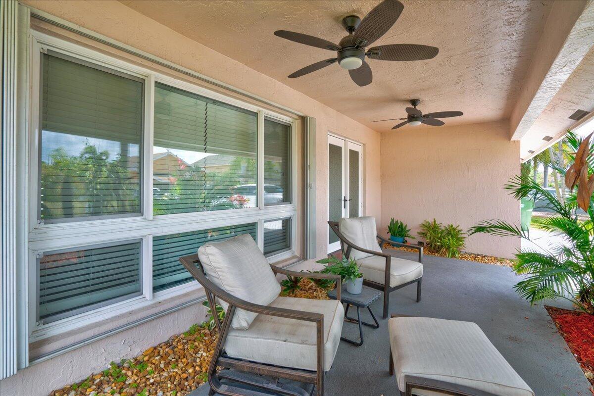731 NW 207th Avenue