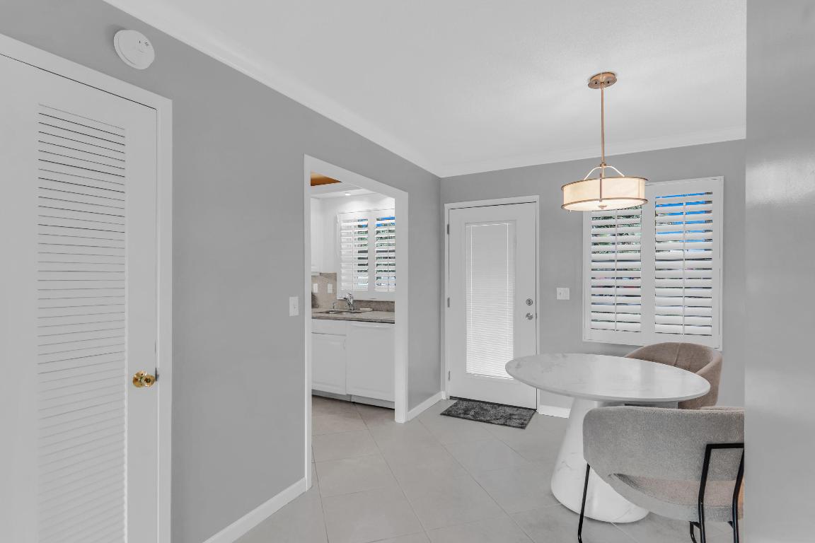 139 Sunrise Avenue 103