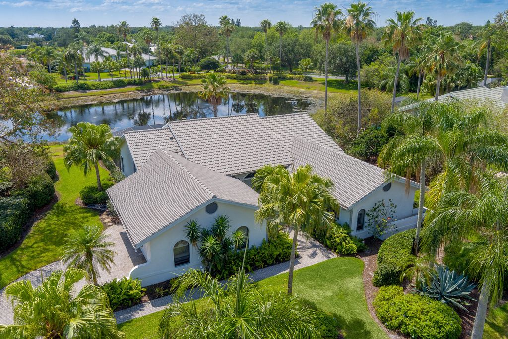 Photo of 4163 SW Gleneagle Circle, Palm City, FL 34990 (MLS # R10981710)
