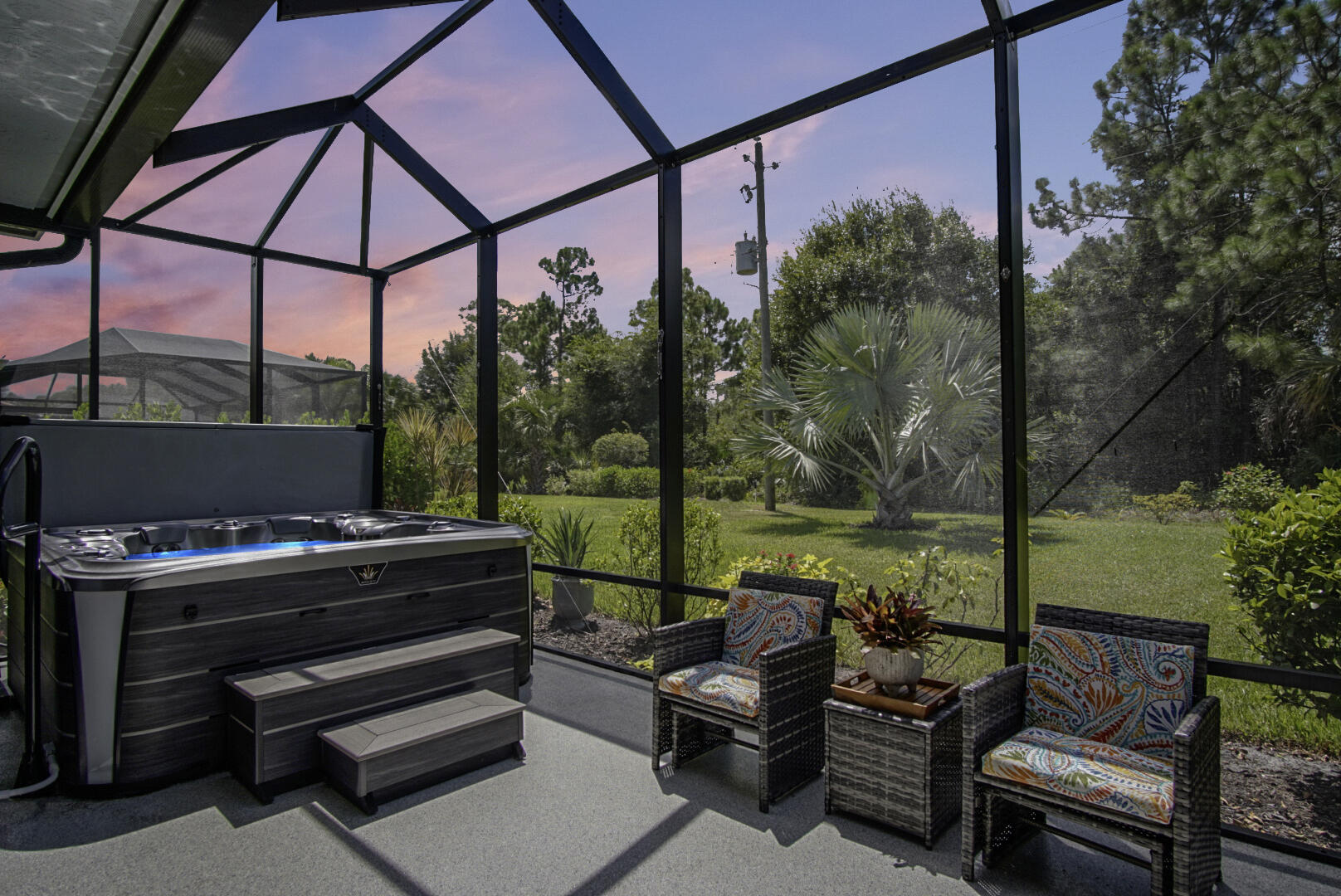 FIRST REPLAT IN MEADOWOOD UNIT THREE - Residential