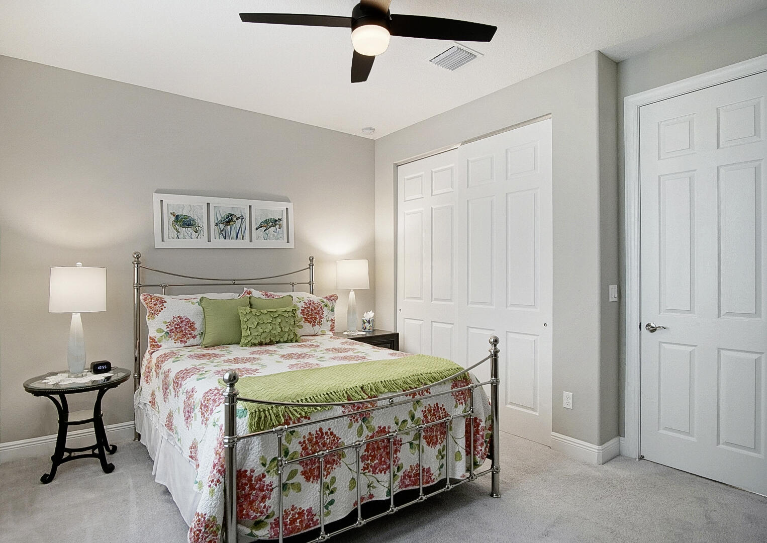 FIRST REPLAT IN MEADOWOOD UNIT THREE - Residential