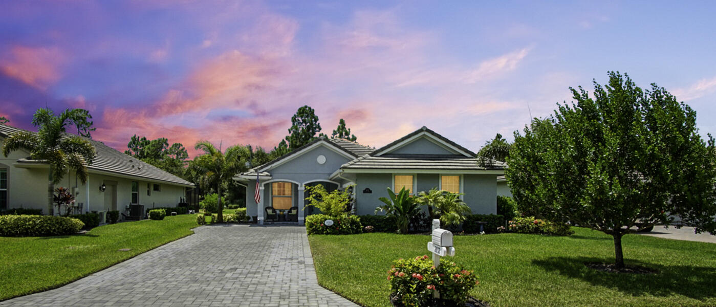 FIRST REPLAT IN MEADOWOOD UNIT THREE - Residential