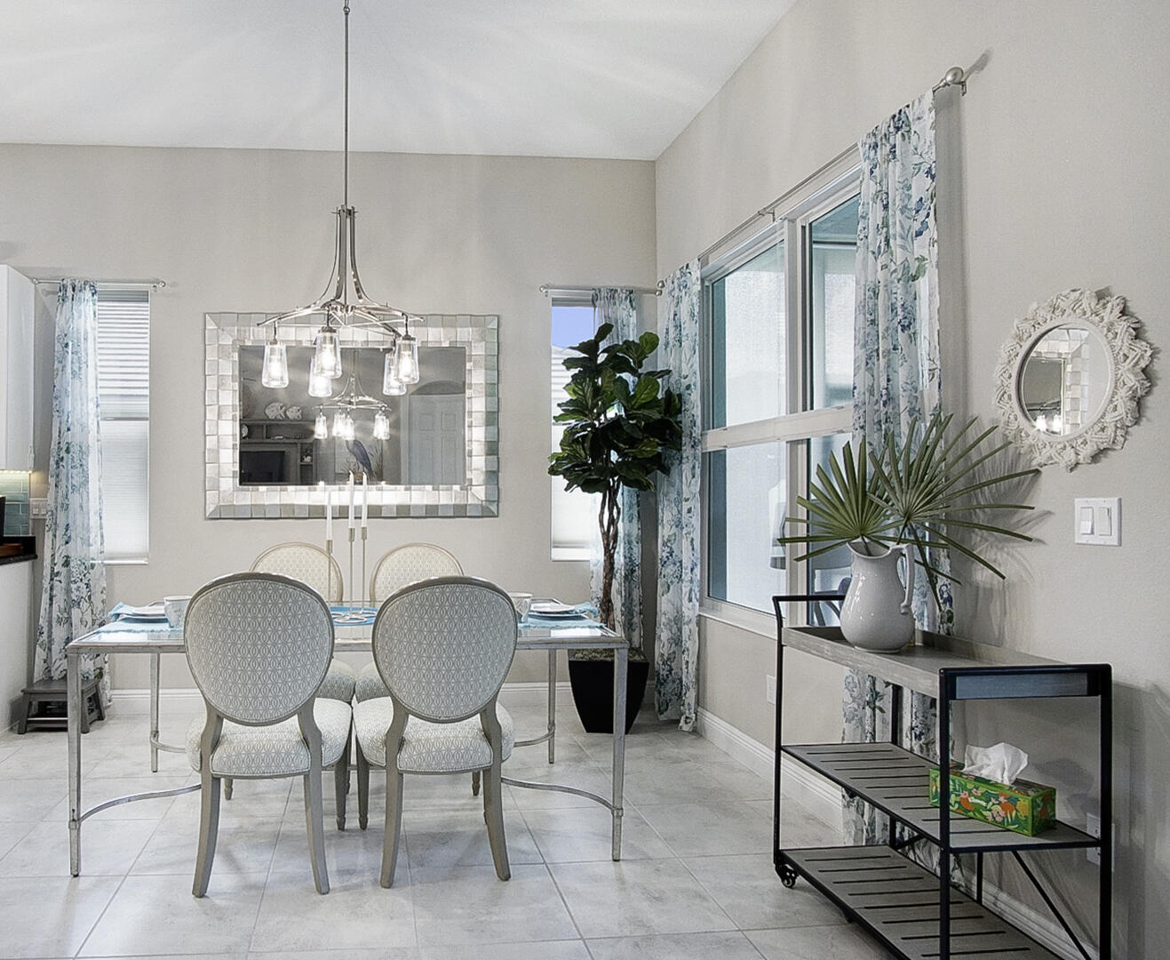 FIRST REPLAT IN MEADOWOOD UNIT THREE - Residential