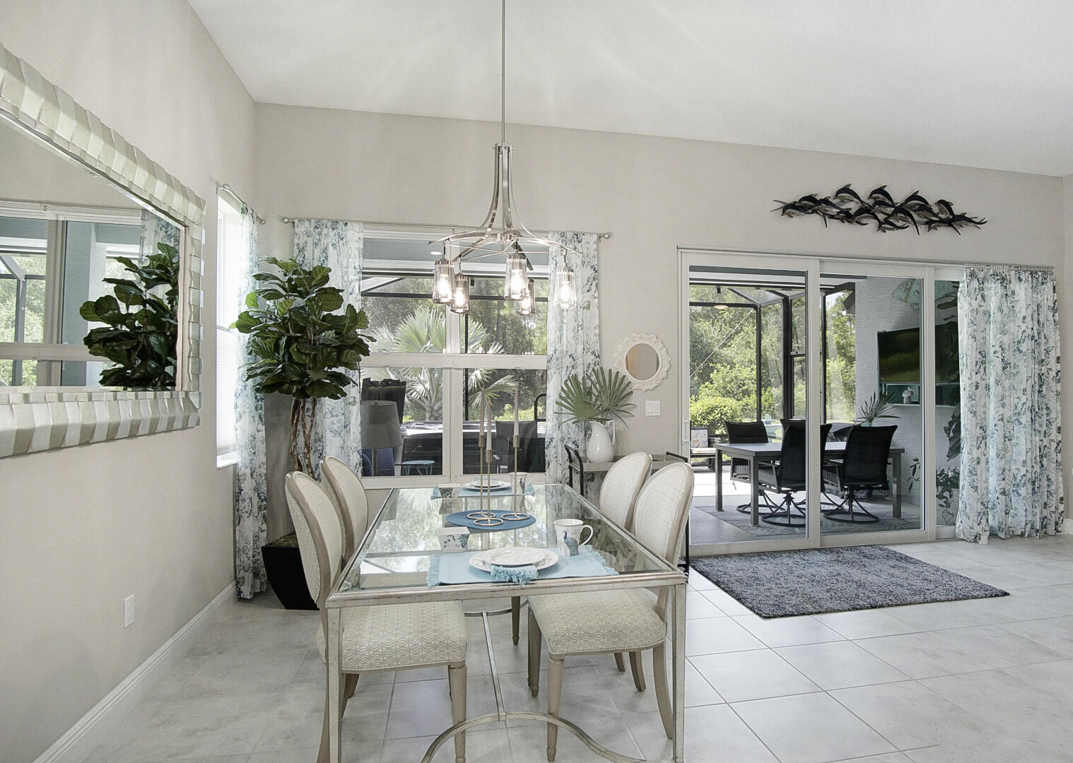 FIRST REPLAT IN MEADOWOOD UNIT THREE - Residential