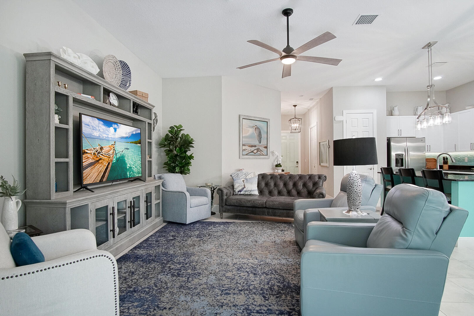 FIRST REPLAT IN MEADOWOOD UNIT THREE - Residential