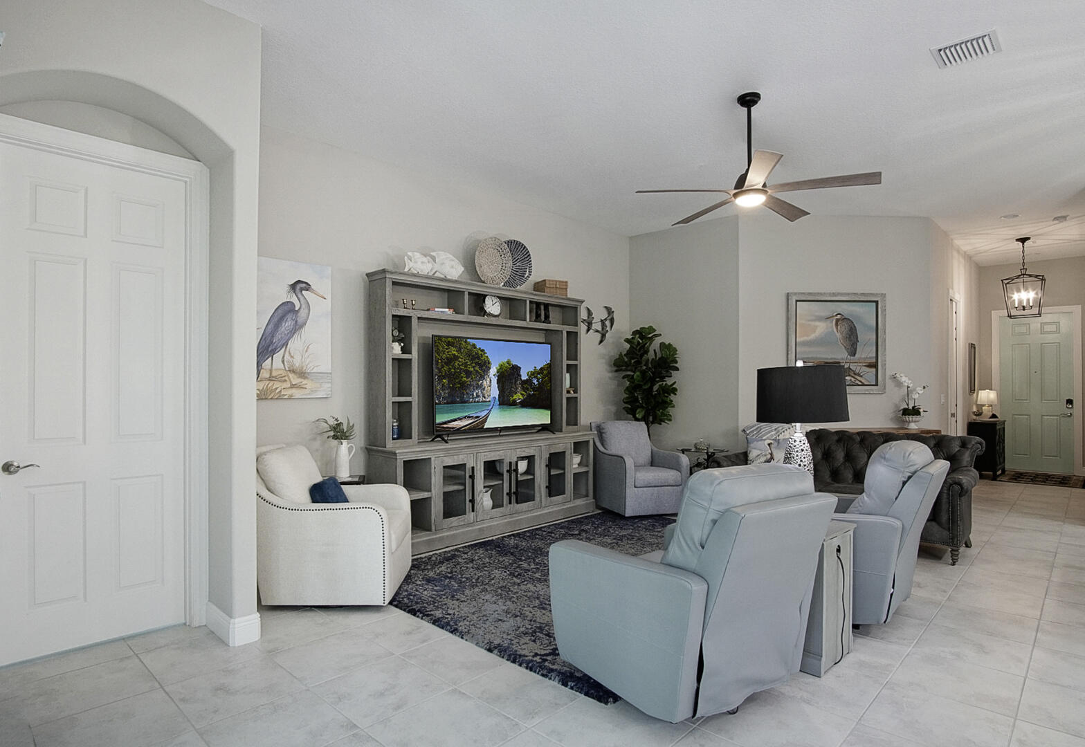 FIRST REPLAT IN MEADOWOOD UNIT THREE - Residential