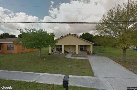 429 N 18th Street Fort Pierce FL 34950