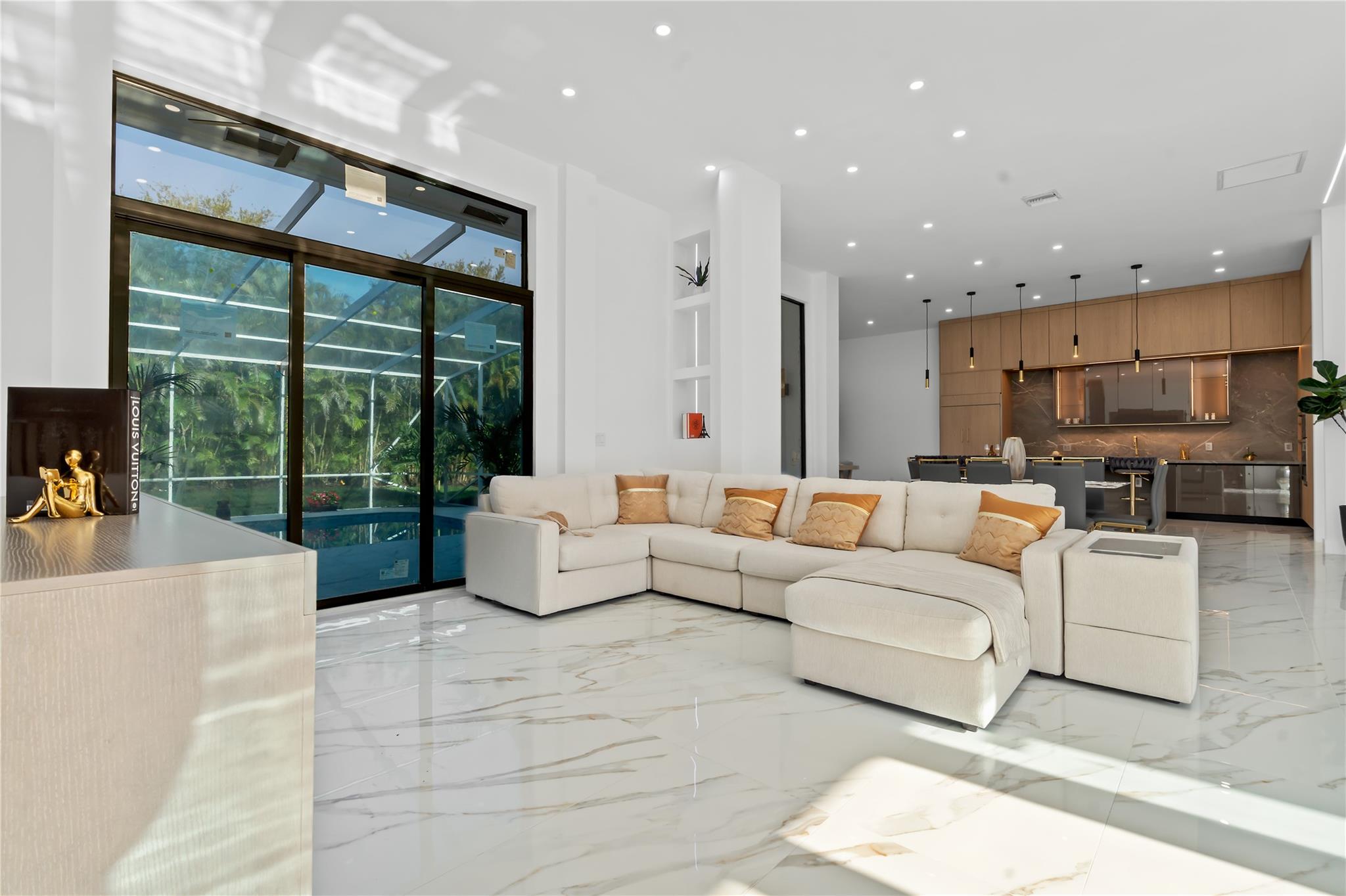 ENCANTADA - Residential