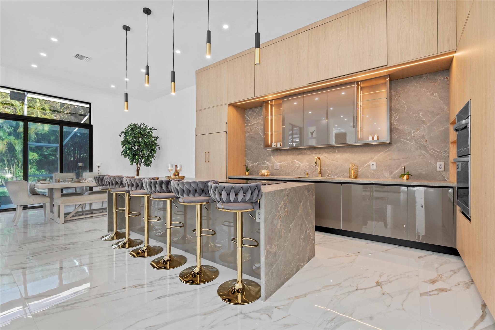 ENCANTADA - Residential