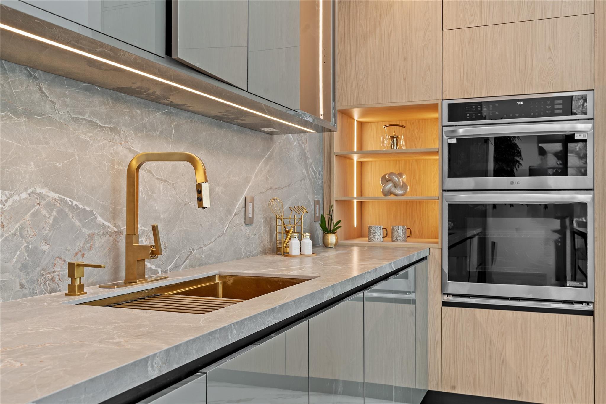 ENCANTADA - Residential