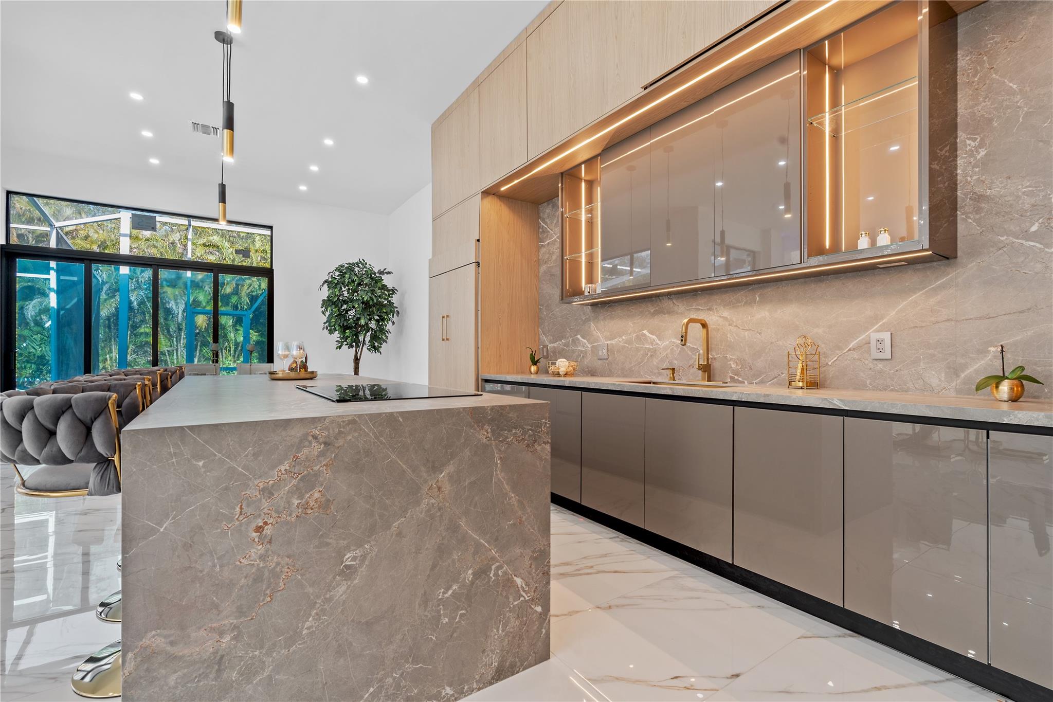 ENCANTADA - Residential