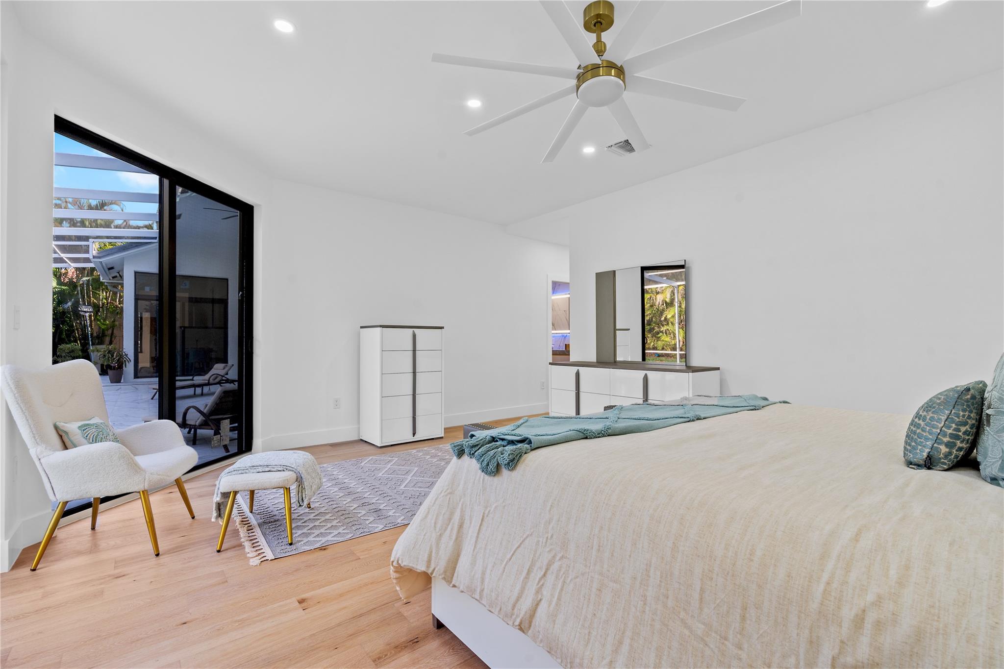 ENCANTADA - Residential