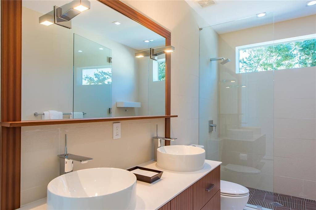 LAUDERDALE BEACH - Residential