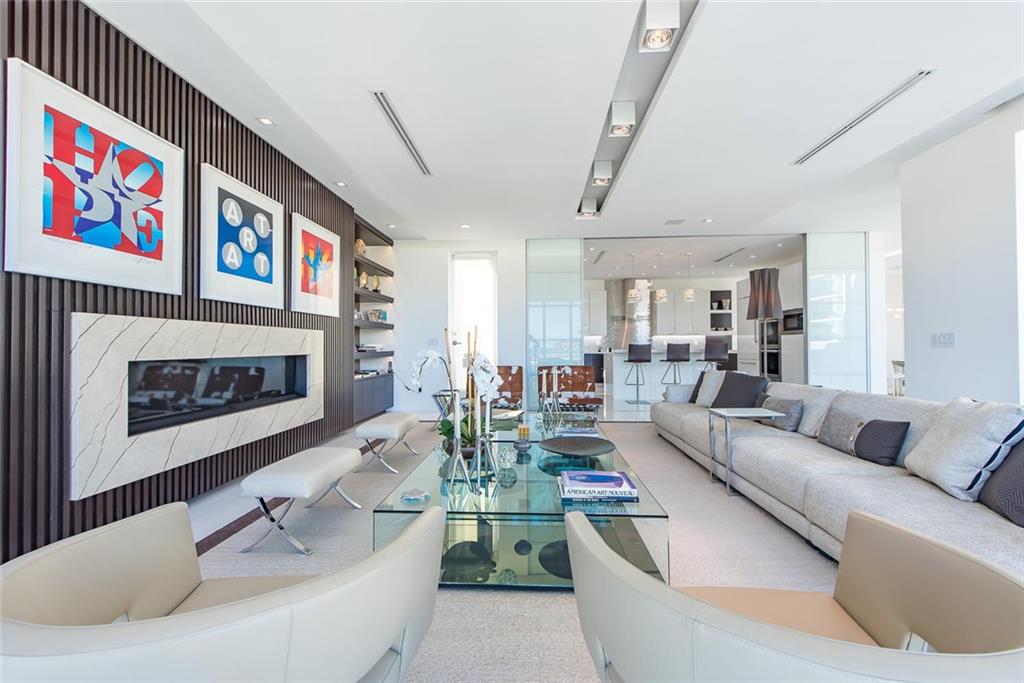 LAUDERDALE BEACH - Residential