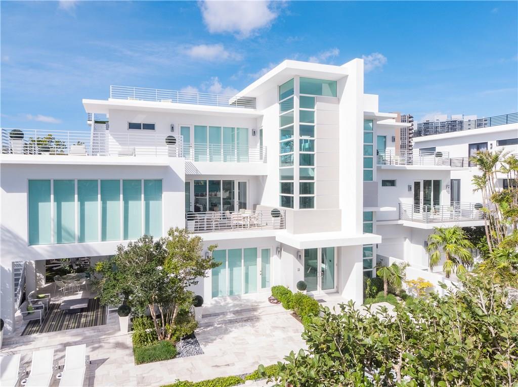 LAUDERDALE BEACH - Residential