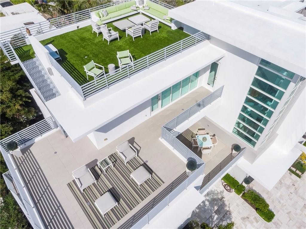 LAUDERDALE BEACH - Residential