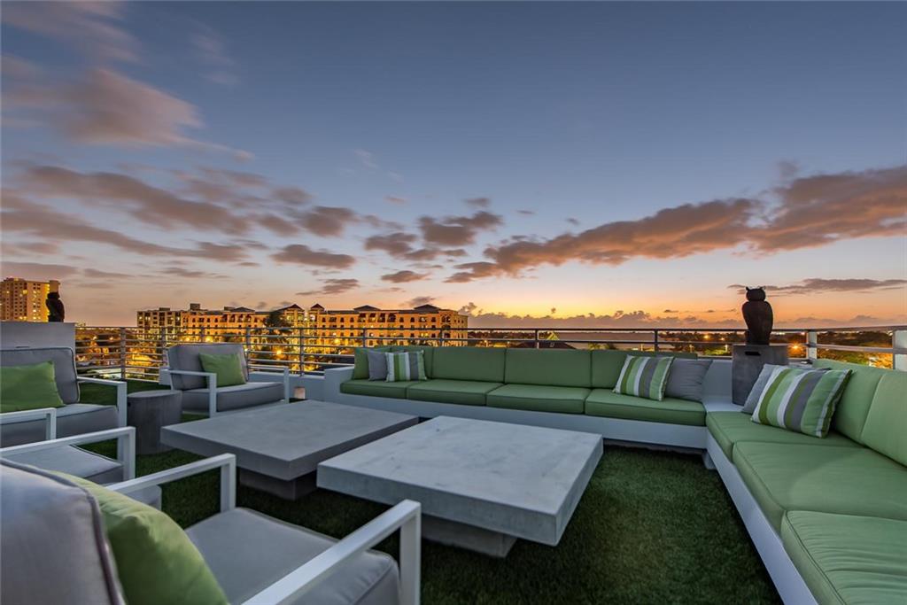 LAUDERDALE BEACH - Residential