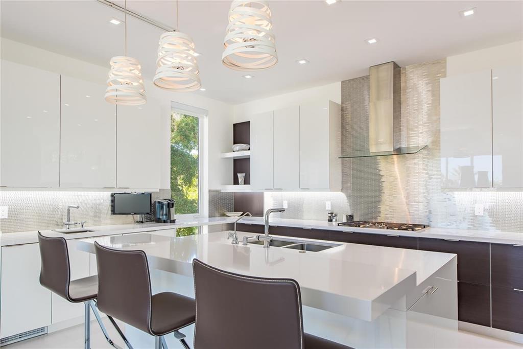 LAUDERDALE BEACH - Residential