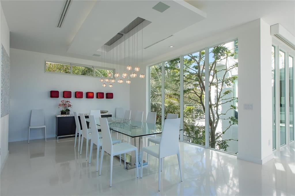 LAUDERDALE BEACH - Residential