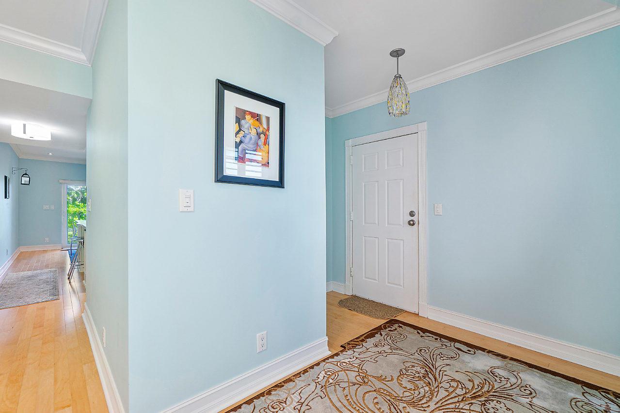 VILLAS OF OCEAN RIDGE CON - Residential Lease