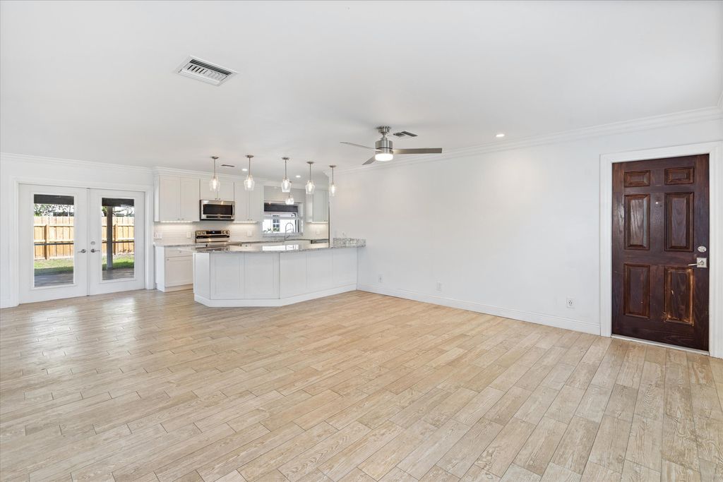 Photo of 799 NW 7th Drive, Boca Raton, FL 33486 (MLS # R11108018)