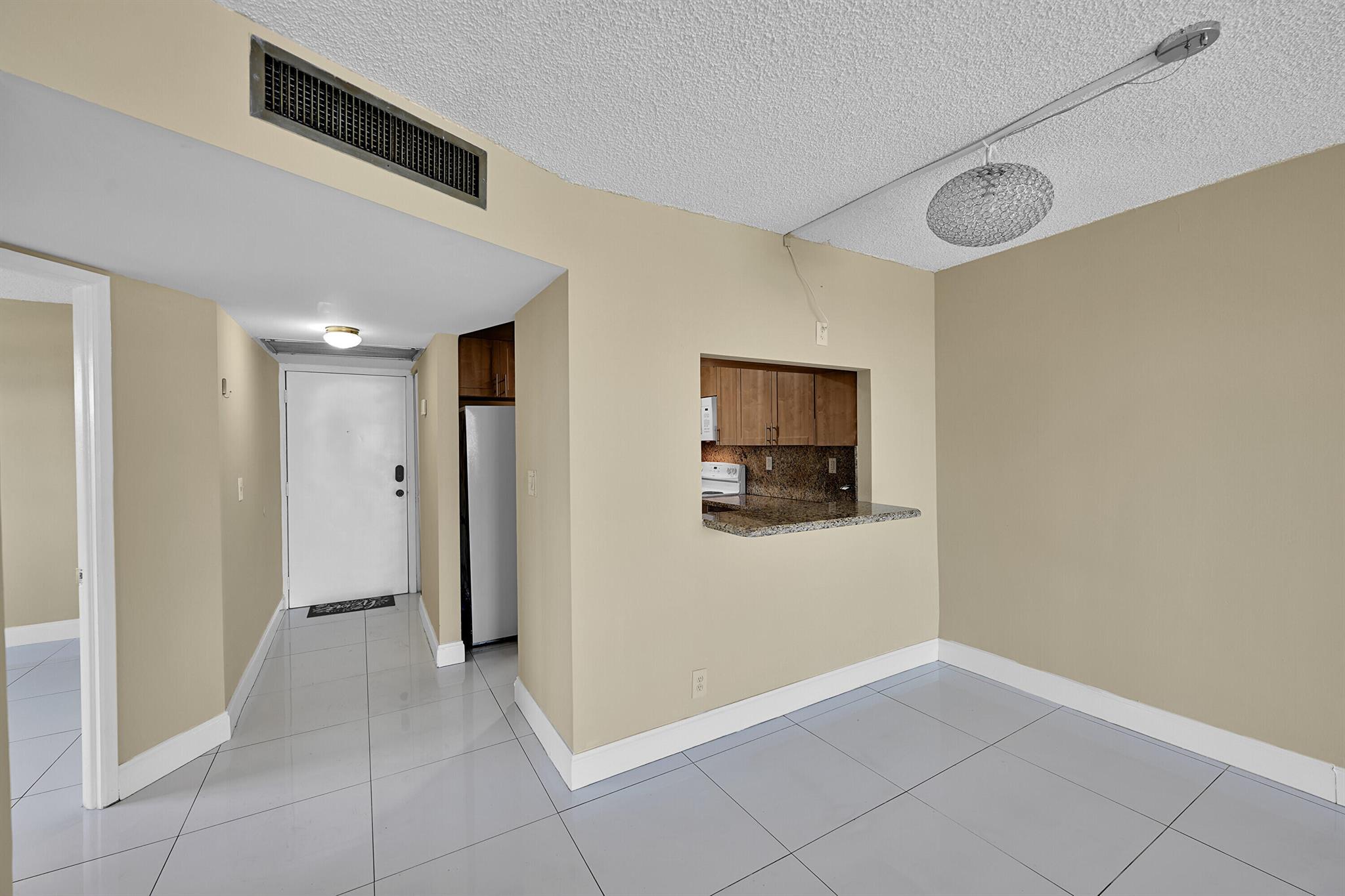 Fort Lauderdale, Florida 33308, United States, 2 Bedrooms Bedrooms, ,2 BathroomsBathrooms,Residential,Active,209518