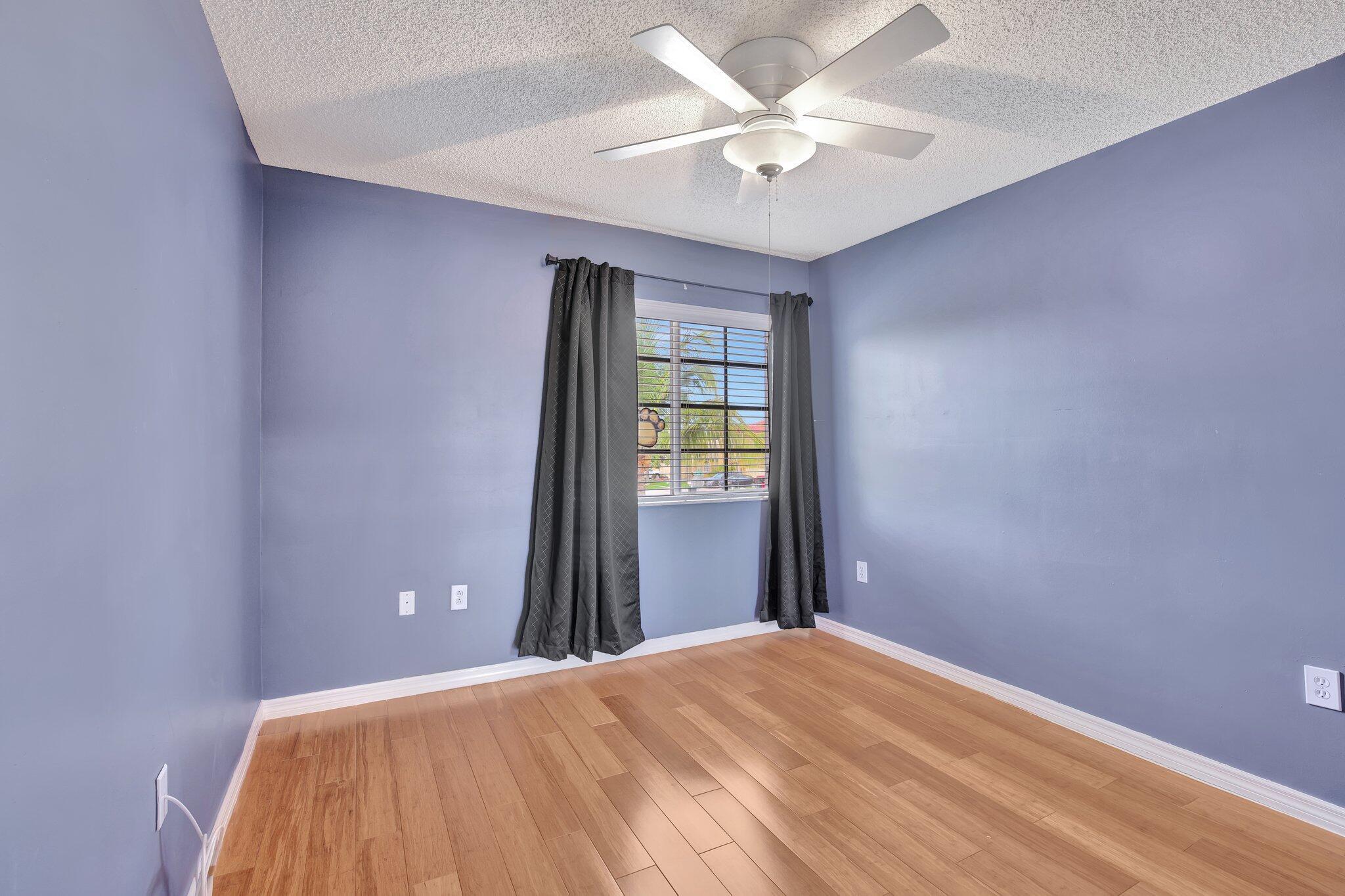 Crystal Pointe - Residential