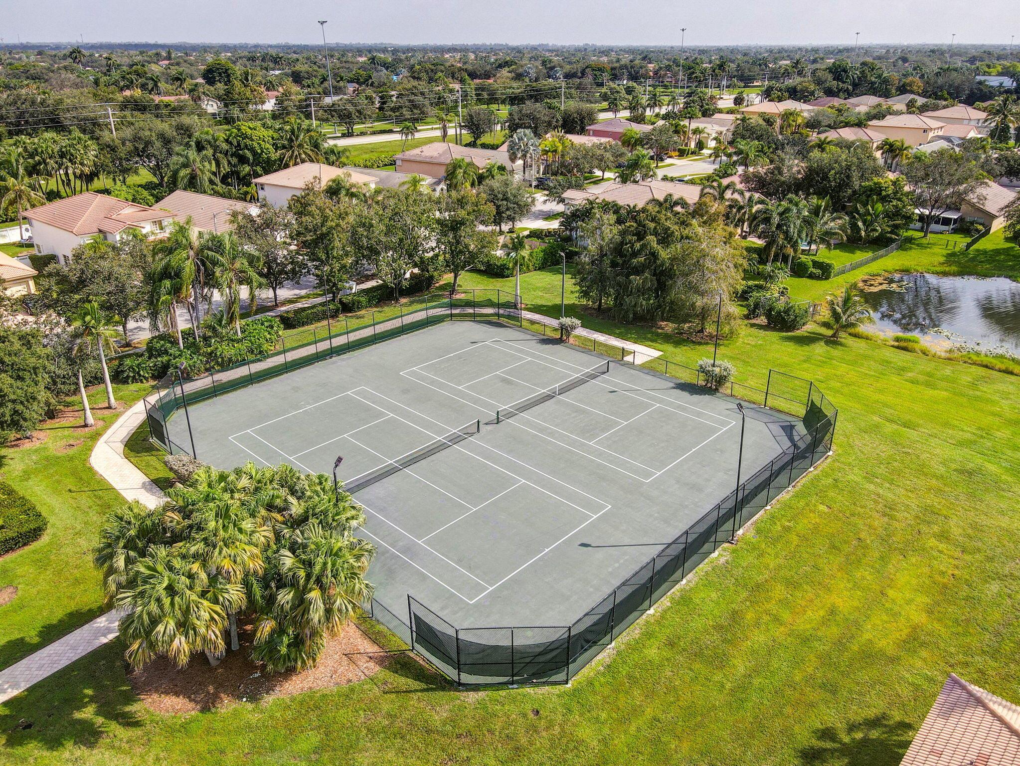 Crystal Pointe - Residential