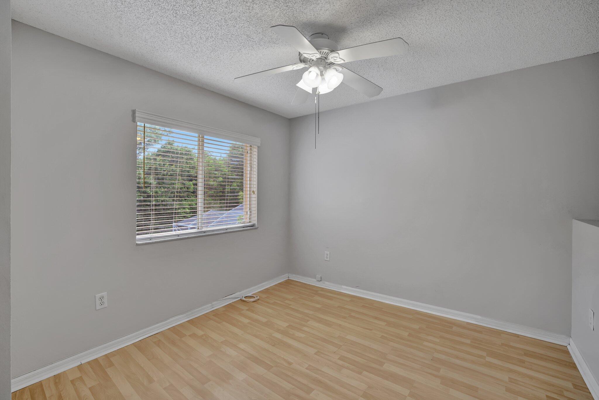 Crystal Pointe - Residential