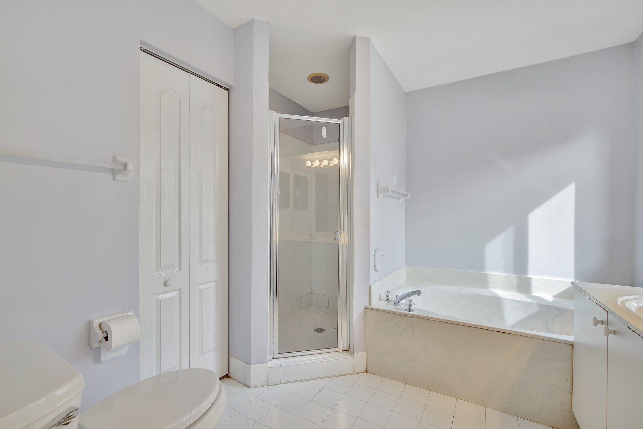 Crystal Pointe - Residential