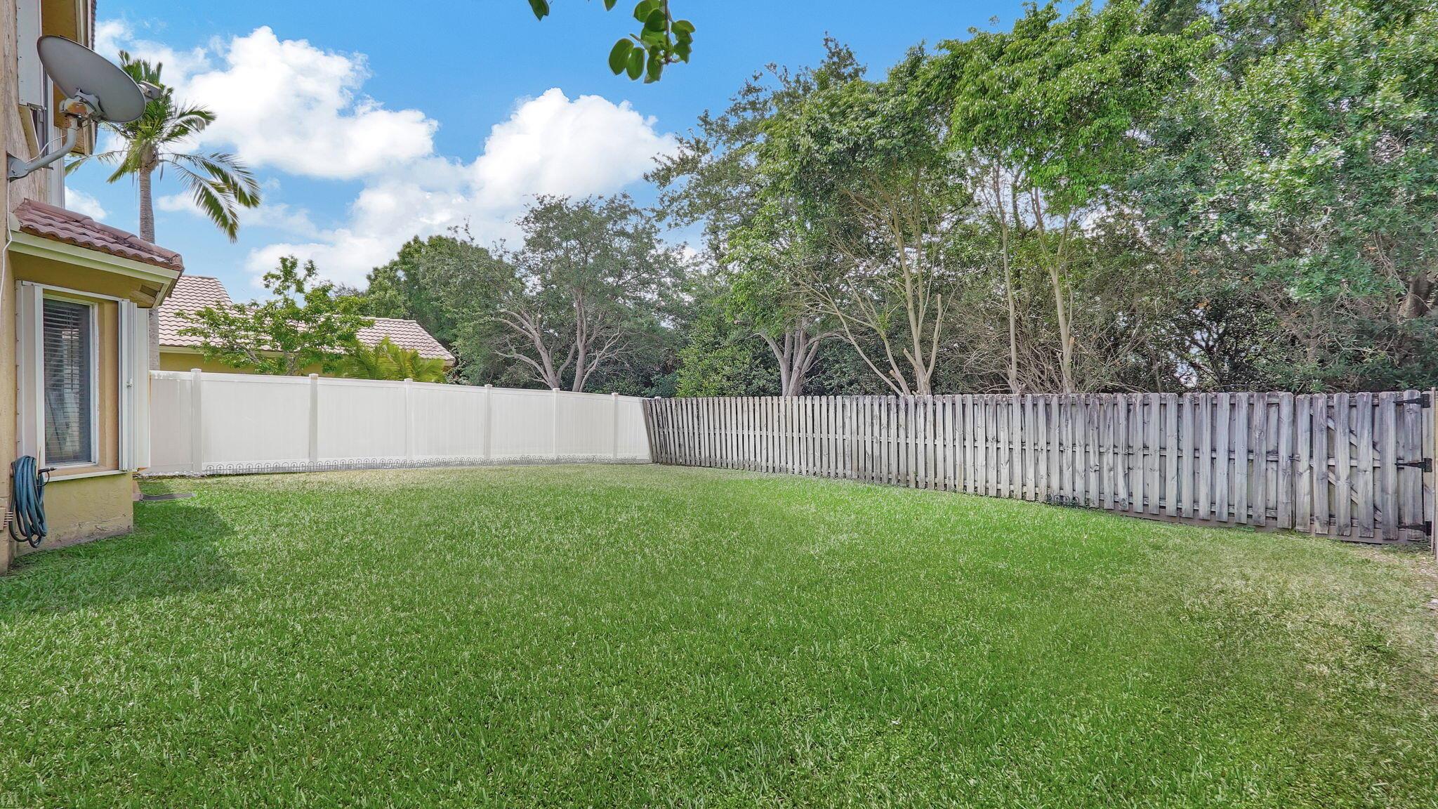 Crystal Pointe - Residential