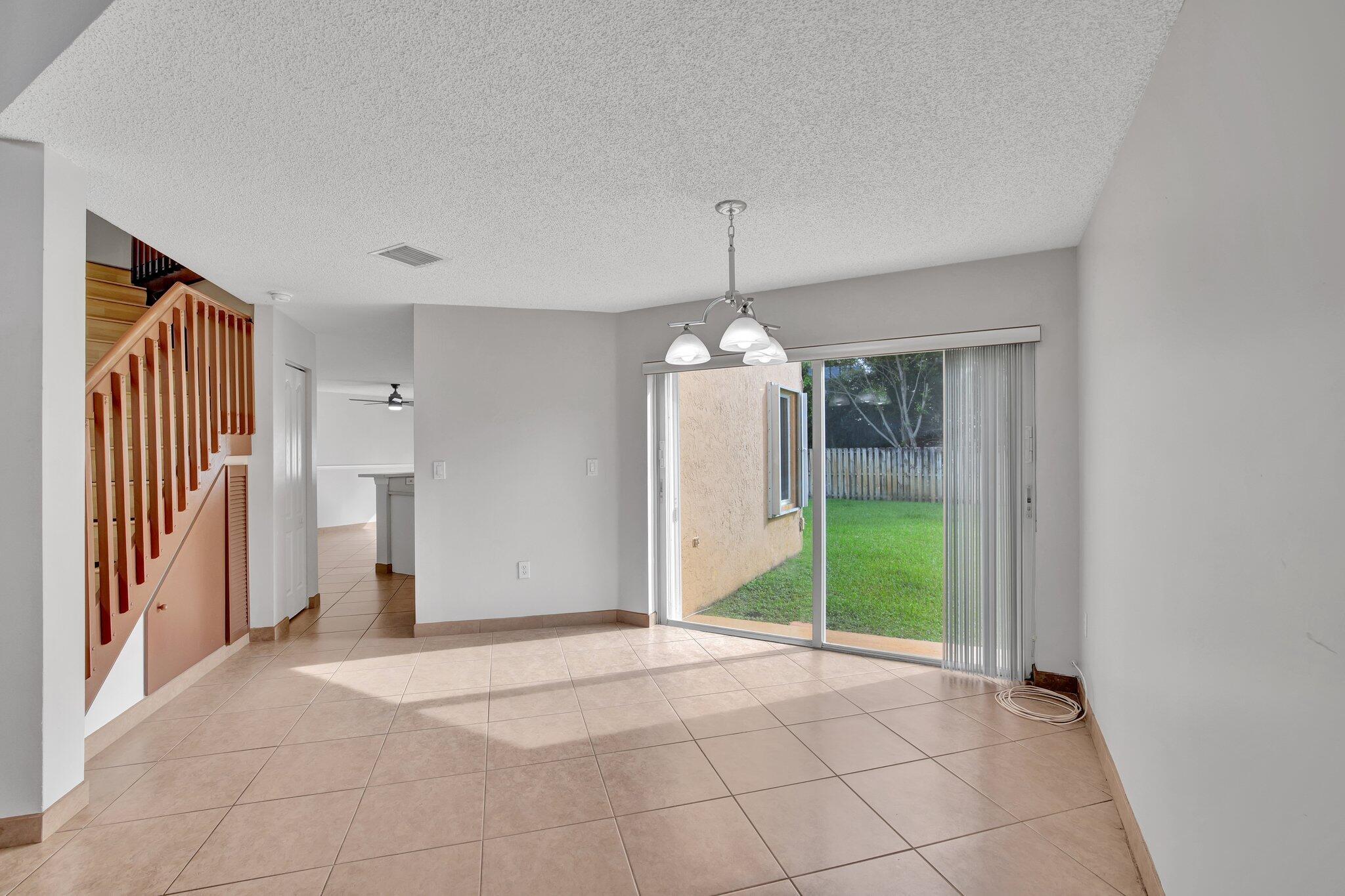 Crystal Pointe - Residential