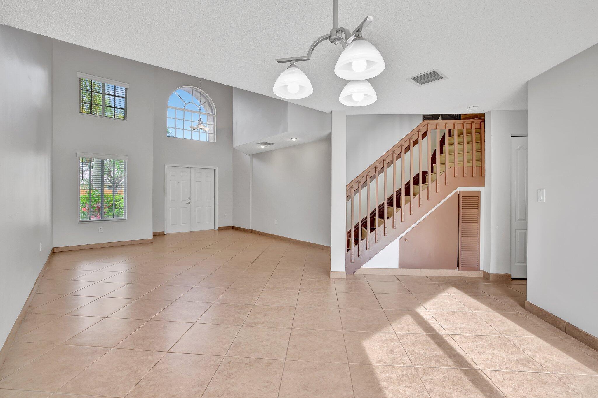 Crystal Pointe - Residential