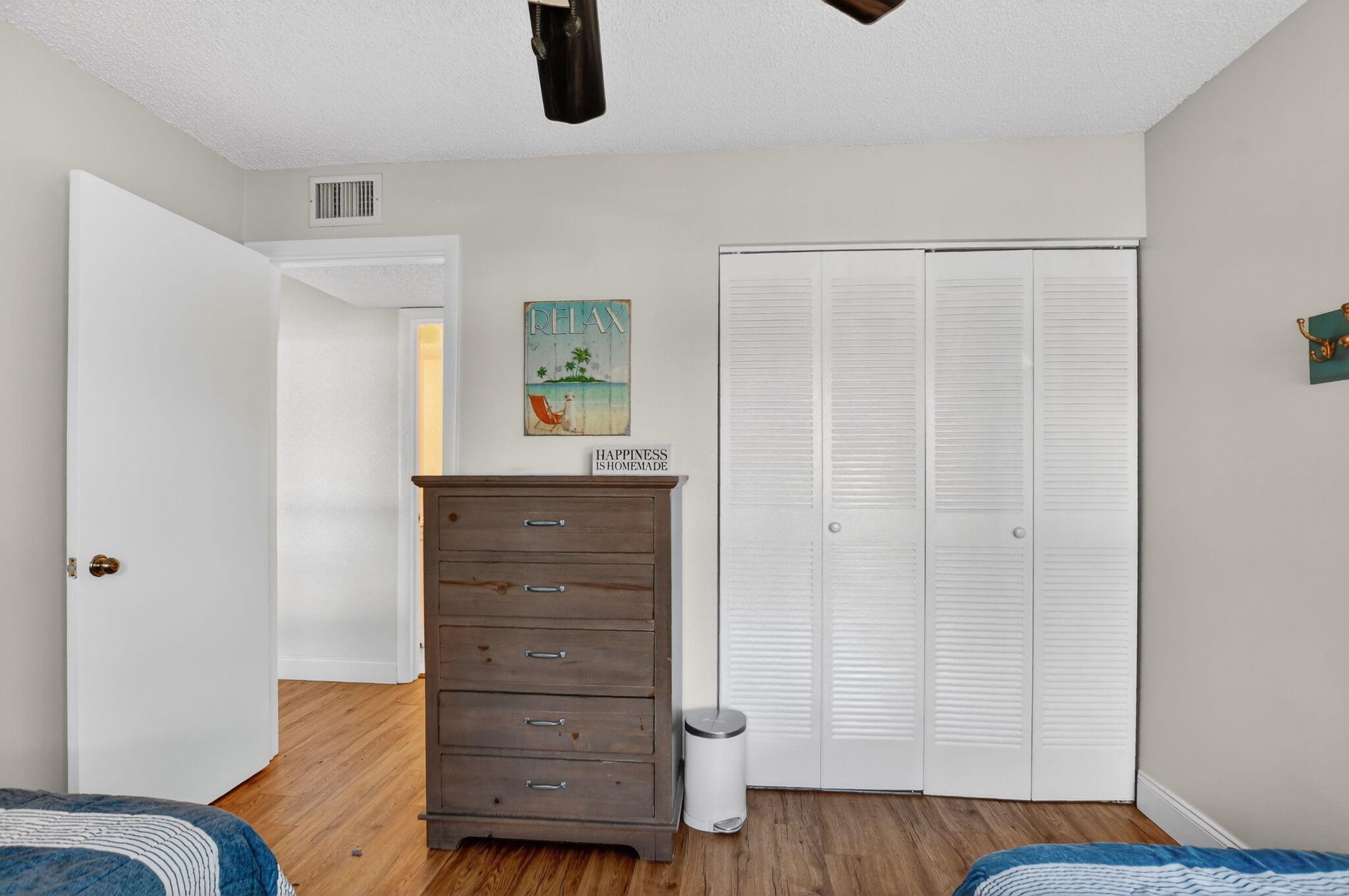 MEADOWRIDGE CONDO - Residential