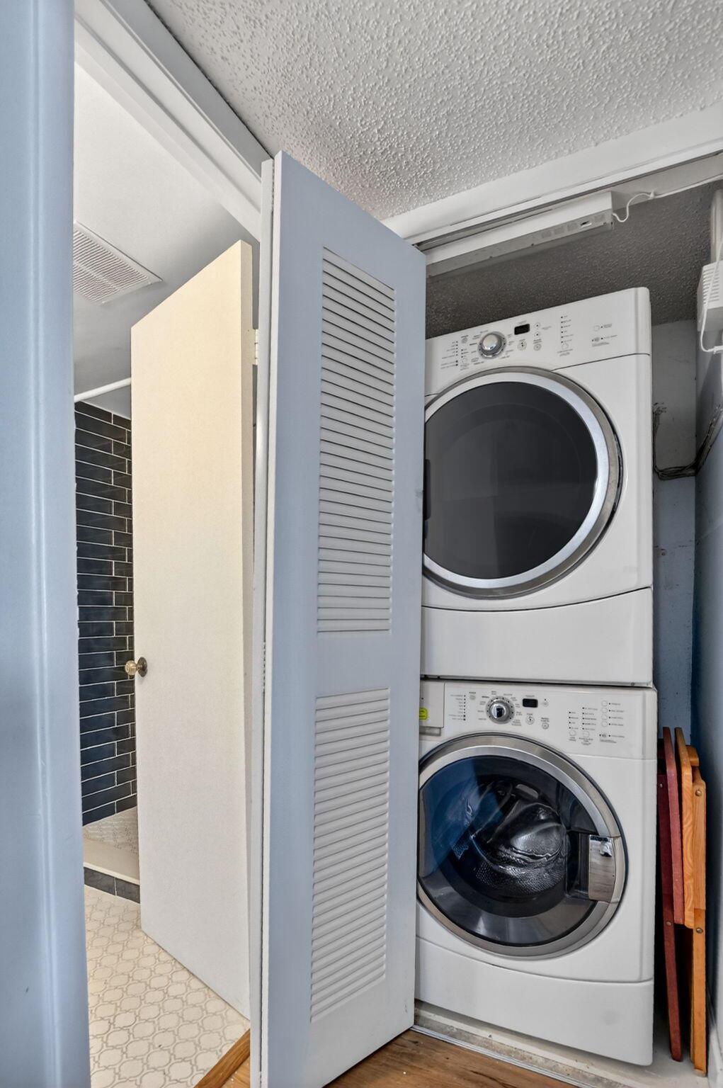 MEADOWRIDGE CONDO - Residential