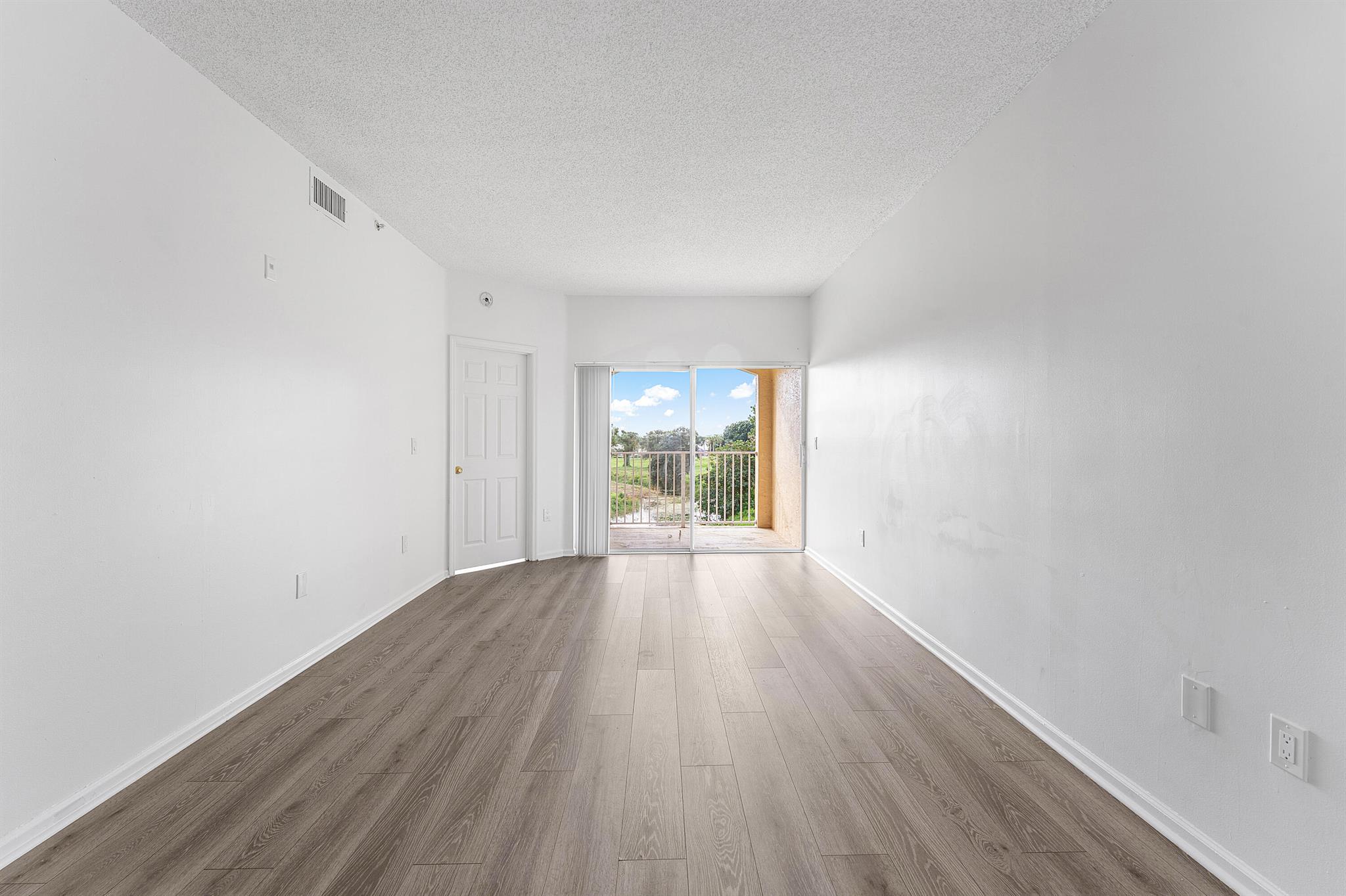 ARISSA PLACE CONDO - Residential