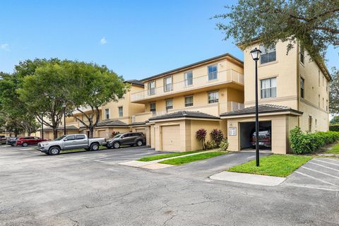2100 Greenview Shores Boulevard 523 Wellington FL 33414