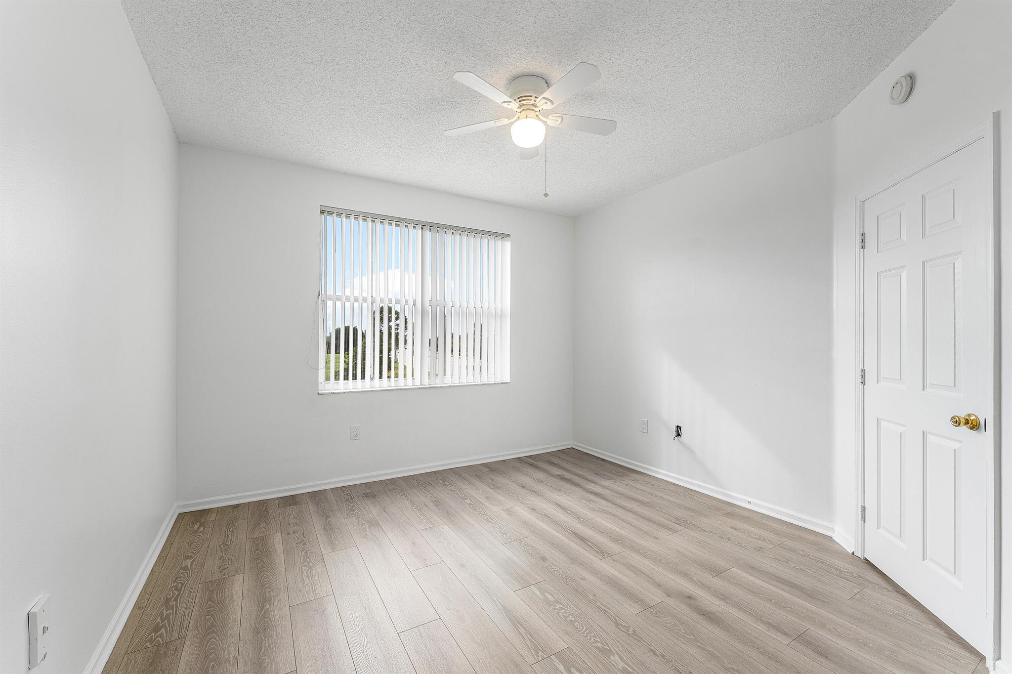 ARISSA PLACE CONDO - Residential