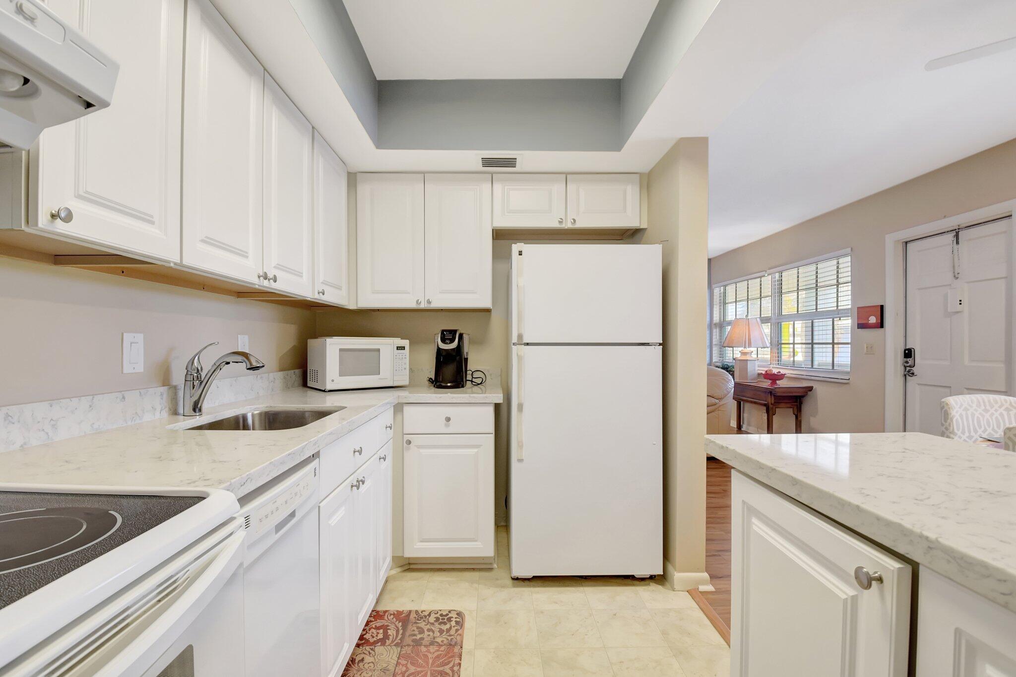 COLONIAL RIDGE CORP - Residential