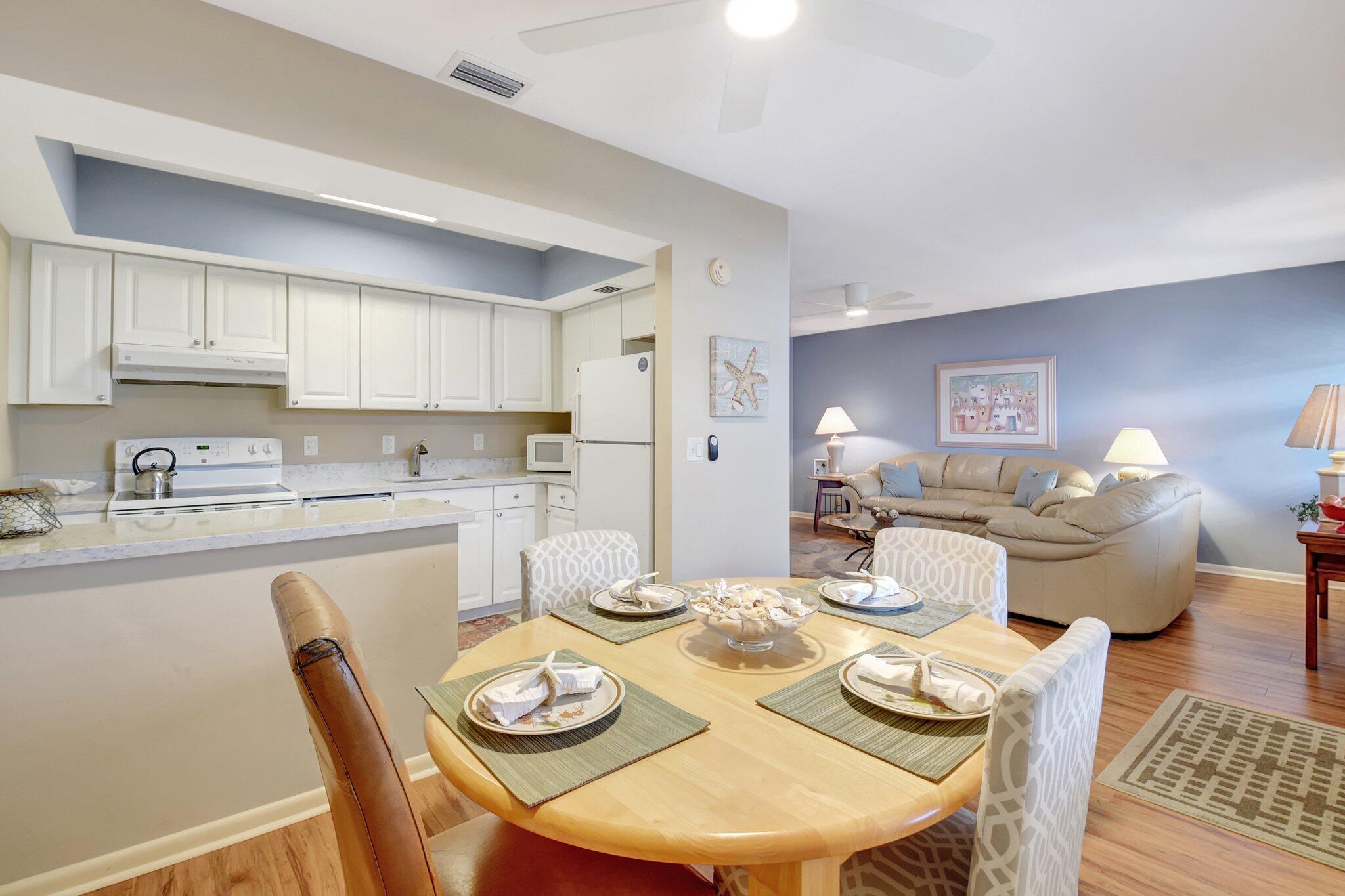 COLONIAL RIDGE CORP - Residential