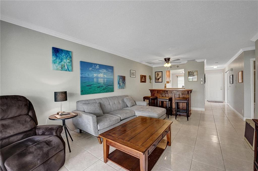BOCA LAKES CONDO - Residential