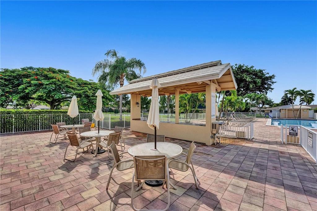 BOCA LAKES CONDO - Residential