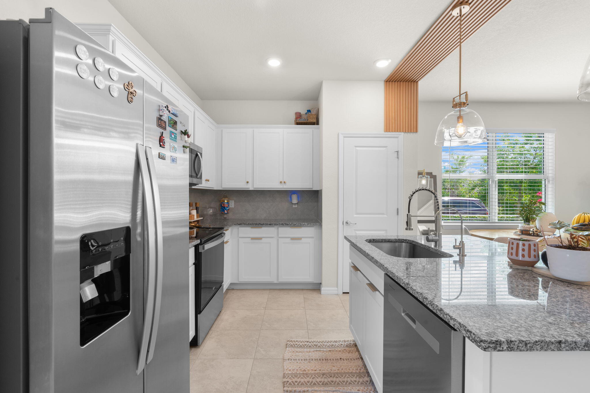 SOMERSET PLAZA - Residential