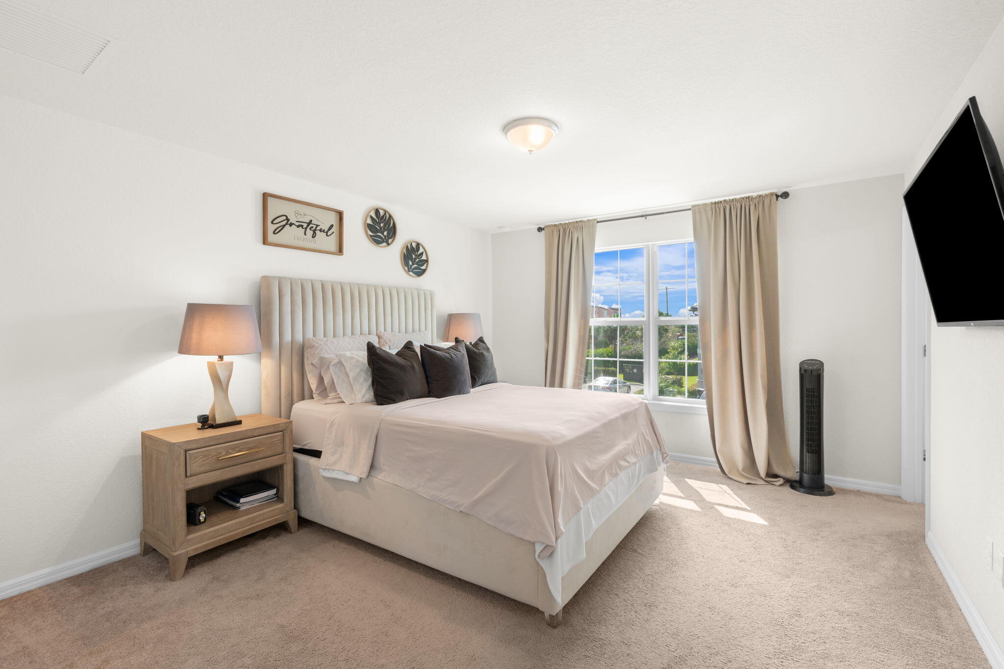 SOMERSET PLAZA - Residential