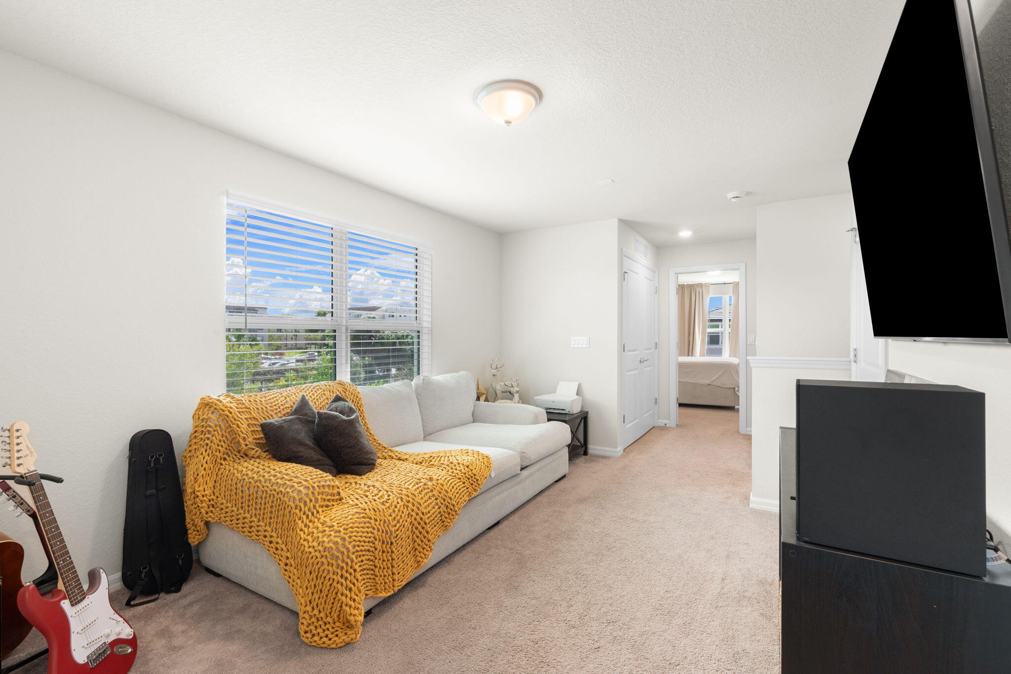 SOMERSET PLAZA - Residential