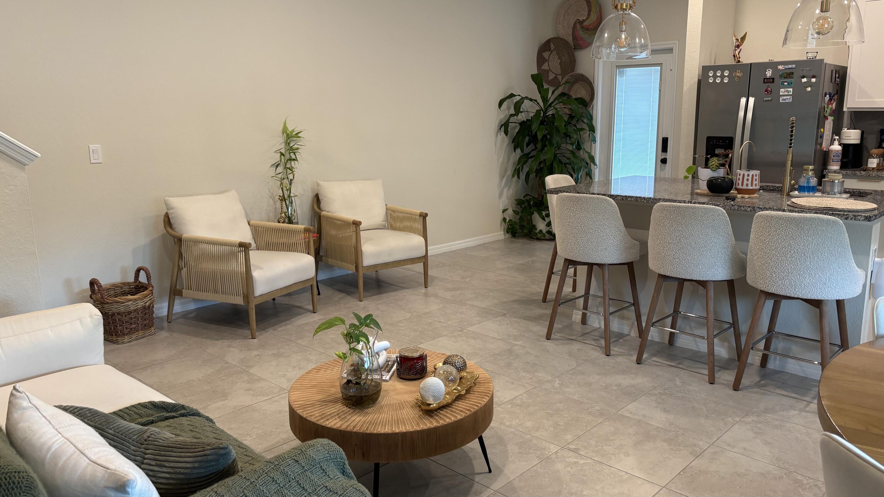 SOMERSET PLAZA - Residential