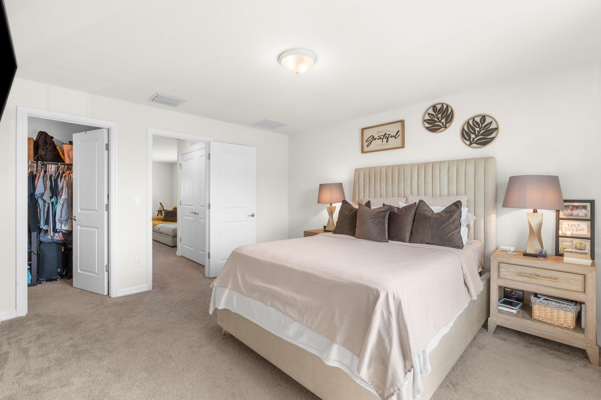 SOMERSET PLAZA - Residential