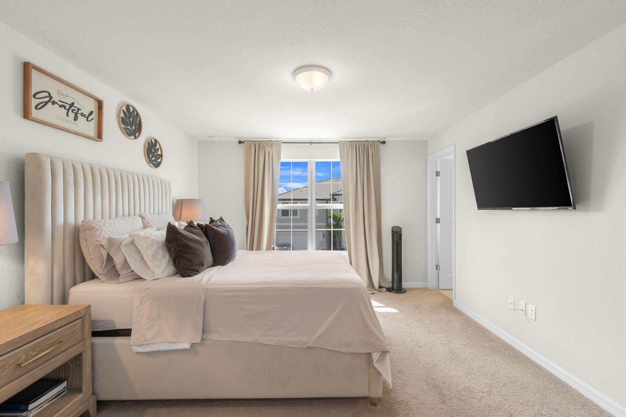 SOMERSET PLAZA - Residential